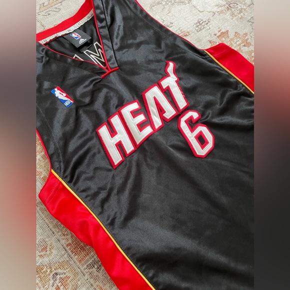 NBA Miami Heat #6 LeBron James men’s jersey - Picture 3 of 5